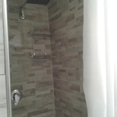 Roma Per Fiera E Aeroporto Frühstückspension *